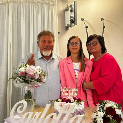 PHOTO-2025-10-01-17-46-57 5-cmpr