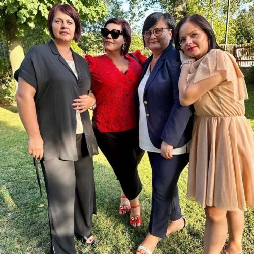 PHOTO-2025-10-01-17-46-58 2-cmpr