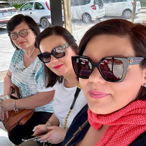 PHOTO-2025-10-02-15-44-34 2-cmpr